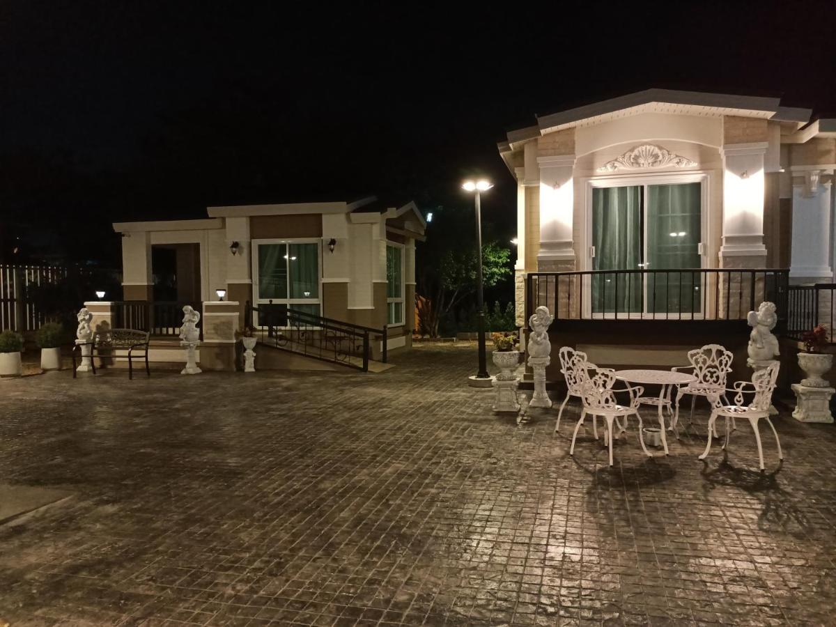 Bed and Breakfast Khaoyaitriplefive Ban Thung Sawang Exterior foto